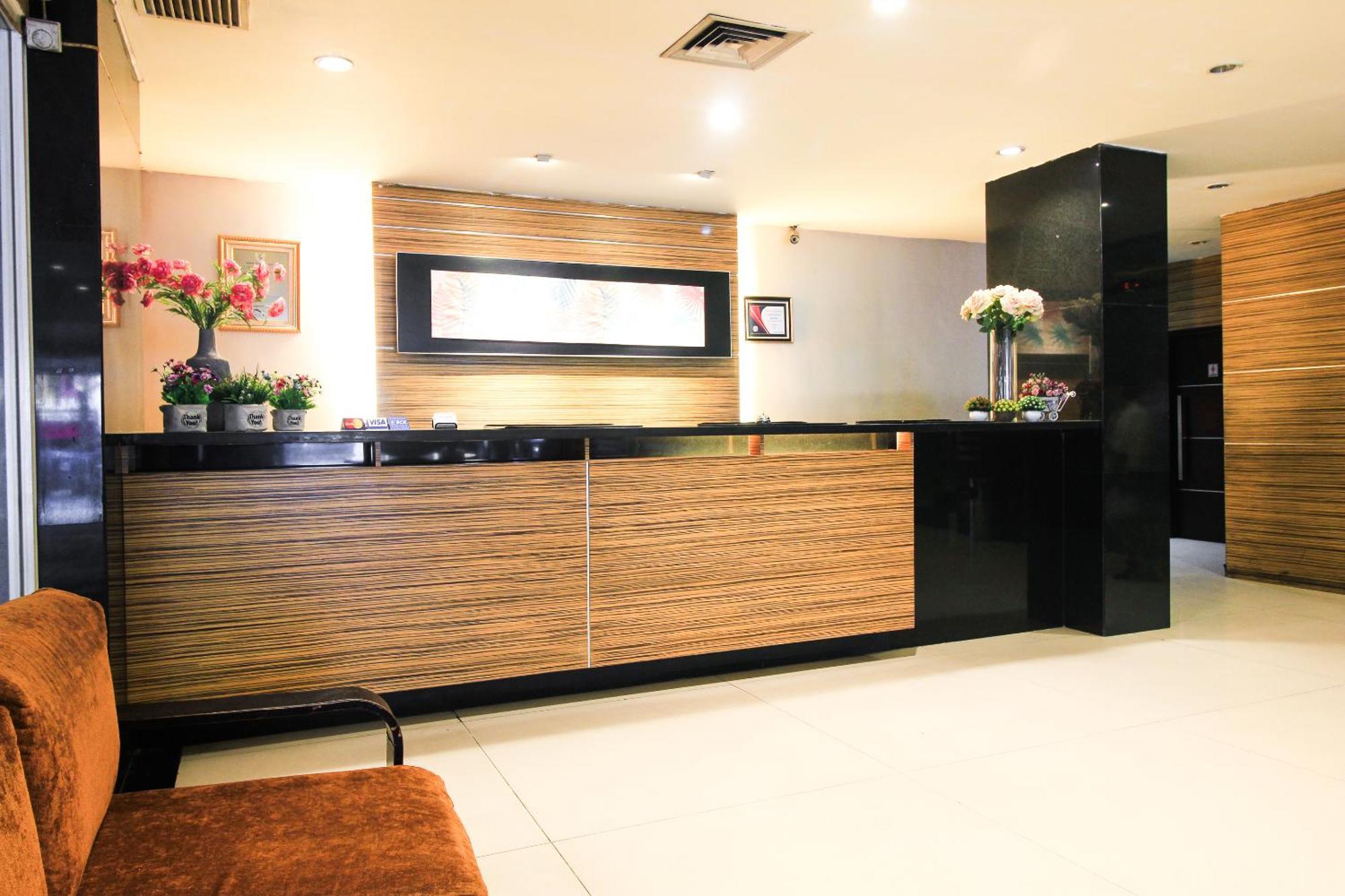 Aston Pekanbaru City Hotel Exterior photo